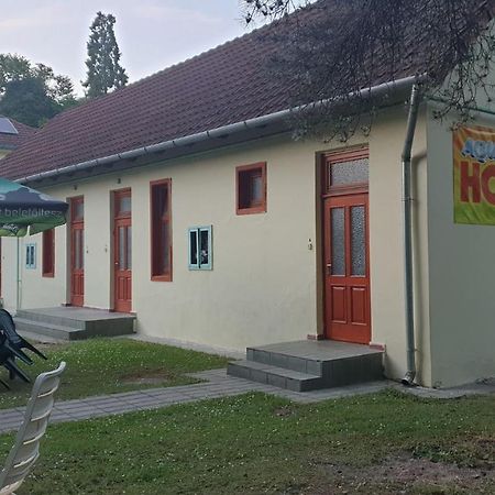 Aqua Hostel Σίοφοκ Εξωτερικό φωτογραφία