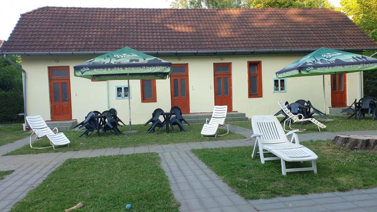Aqua Hostel Σίοφοκ Εξωτερικό φωτογραφία